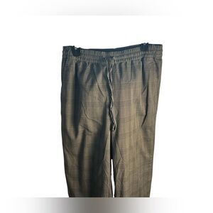 Gap trouser wide leg  dress pants. Elastic waist band and tie. EUC